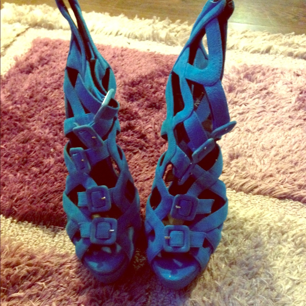 Giuseppe zanotti electric blue sandals